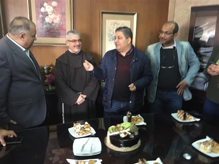 بالصور.. الاب بطرس دانيال والمخرج اسامة البهنسى رئيس القنوات المتخصصة يستعدان للمهرجان الكاثوليكي 68 بالصور.. الاب بطرس دانيال والمخرج اسامة البهنسى رئيس القنوات المتخصصة يستعدان للمهرجان الكاثوليكي 68