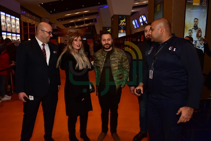 بالصور.. محمد إمام وأمينه خليل ونجوم الفن في العرض الخاص لفيلم لص بغداد بالصور.. محمد إمام وأمينه خليل ونجوم الفن في العرض الخاص لفيلم لص بغداد