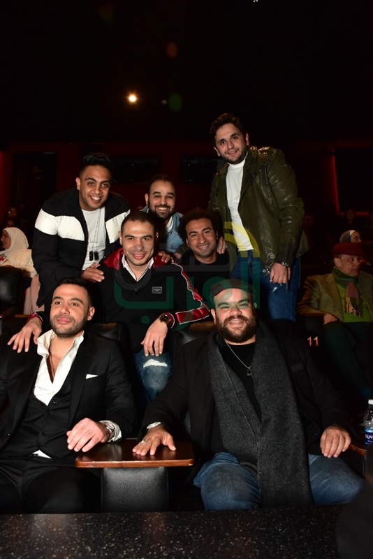 بالصور.. محمد إمام وأمينه خليل ونجوم الفن في العرض الخاص لفيلم لص بغداد بالصور.. محمد إمام وأمينه خليل ونجوم الفن في العرض الخاص لفيلم لص بغداد