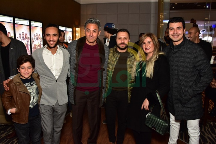 بالصور.. محمد إمام وأمينه خليل ونجوم الفن في العرض الخاص لفيلم لص بغداد بالصور.. محمد إمام وأمينه خليل ونجوم الفن في العرض الخاص لفيلم لص بغداد