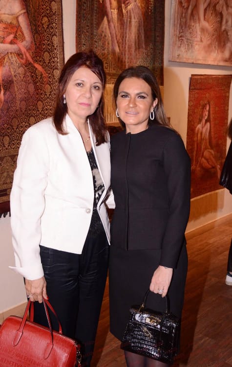 بالصور.. وزيرة الأستثمار تفتتح معرض ألوان لمجموعه الفنانين التشكلين بالصور.. وزيرة الأستثمار تفتتح معرض ألوان لمجموعه الفنانين التشكلين