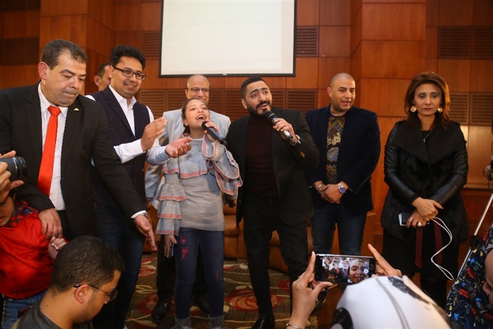 حفل وتكريم تامر حسني من جريدة الأهرام حفل وتكريم تامر حسني من جريدة الأهرام