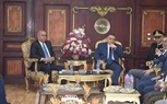 محافظ البحر الأحمر يهنئ مدير الأمن والقيادات الأمنية بعيد الشرطة الثامن والستون