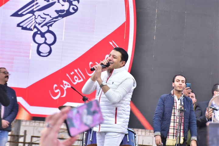 بالصور.. مصطفى كامل يحيي احتفالية أعياد الشرطة بالأغاني الوطنية برعاية تيسير مطر بالصور.. مصطفى كامل يحيي احتفالية أعياد الشرطة بالأغاني الوطنية برعاية تيسير مطر
