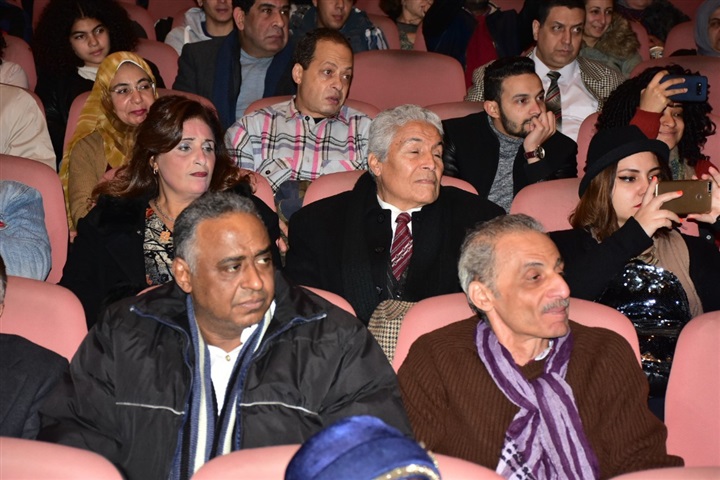 بالصور.. محمود حميدة وصناع مهرجان الأقصر يحتفلون بذكرى ميلاد يوسف شاهين بالصور.. محمود حميدة وصناع مهرجان الأقصر يحتفلون بذكرى ميلاد يوسف شاهين