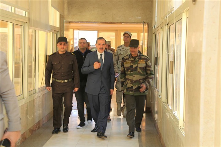 بالصور.. محافظ كفر الشيخ يشيد بمستوي الرعاية الطبية بالمستشفى العسكري