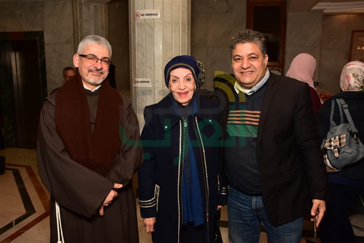 نادي السينما الأفريقية يحتفل بذكري ميلاد يوسف شاهين بحضور نجوم أفلامه نادي السينما الأفريقية يحتفل بذكري ميلاد يوسف شاهين بحضور نجوم أفلامه