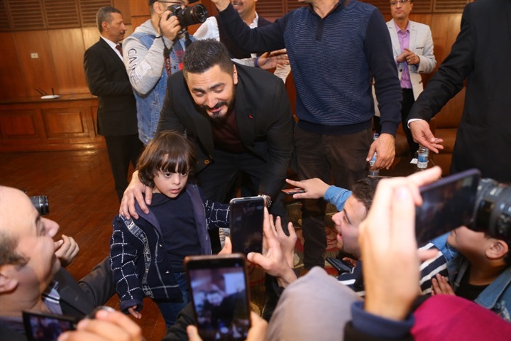 حفل وتكريم تامر حسني من جريدة الأهرام حفل وتكريم تامر حسني من جريدة الأهرام
