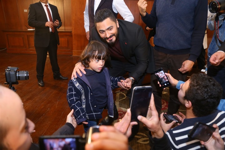 حفل وتكريم تامر حسني من جريدة الأهرام حفل وتكريم تامر حسني من جريدة الأهرام