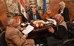 محافظ أسوان يستمع لمطالب وشكوى 40 مواطن ومواطنة فى أولى لقاءاته الجماهيرية بالمواطنين 