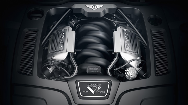 Bentley تحتفي بسيارة Mulsanne الأيقونية والمحرّك الأسطوري عبر طراز ’6.75 Edition‘ الفريد والنهائي Bentley تحتفي بسيارة Mulsanne الأيقونية والمحرّك الأسطوري عبر طراز ’6.75 Edition‘ الفريد والنهائي