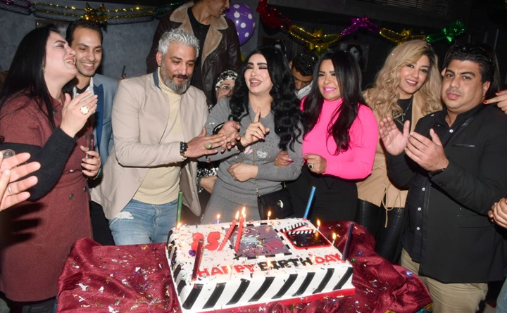 بالصور.. نجوم الفن يحتفلون بعيد ميلاد المخرج عمرحفيظ بالصور.. نجوم الفن يحتفلون بعيد ميلاد المخرج عمرحفيظ