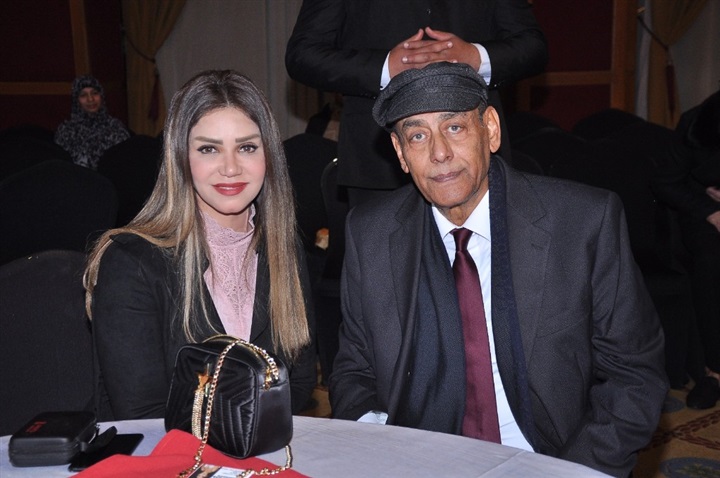 بالصور .. تكريم نجوم الفن بمهرجان أزياء أكتوبر بالصور .. تكريم نجوم الفن بمهرجان أزياء أكتوبر