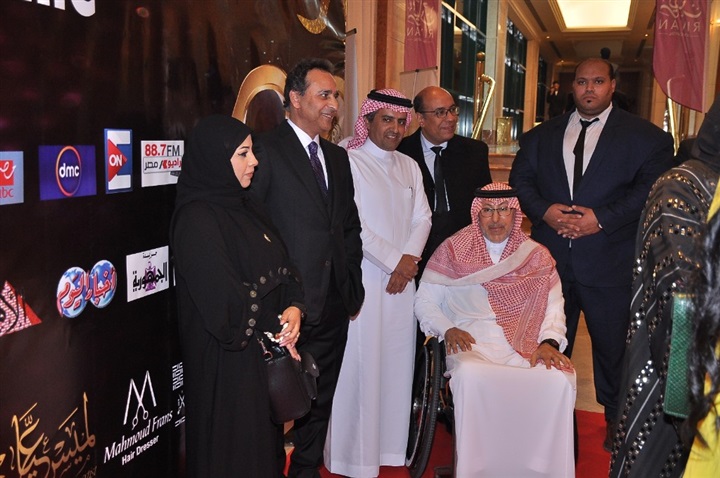 بالصور .. تكريم نجوم الفن بمهرجان أزياء أكتوبر بالصور .. تكريم نجوم الفن بمهرجان أزياء أكتوبر