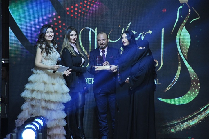 بالصور .. تكريم نجوم الفن بمهرجان أزياء أكتوبر بالصور .. تكريم نجوم الفن بمهرجان أزياء أكتوبر