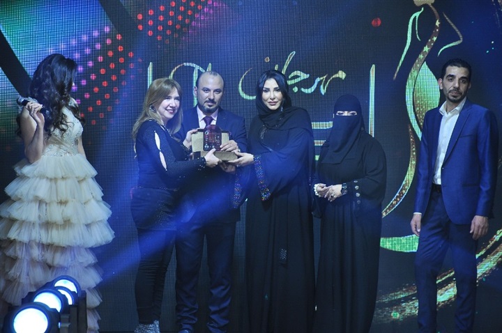 بالصور .. تكريم نجوم الفن بمهرجان أزياء أكتوبر بالصور .. تكريم نجوم الفن بمهرجان أزياء أكتوبر