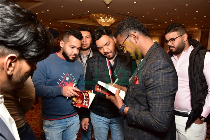 بالصور.. مناقشات الحضور مع الدكتور عمار عمر عن بعض العراقيل بالصور.. مناقشات الحضور مع الدكتور عمار عمر عن بعض العراقيل