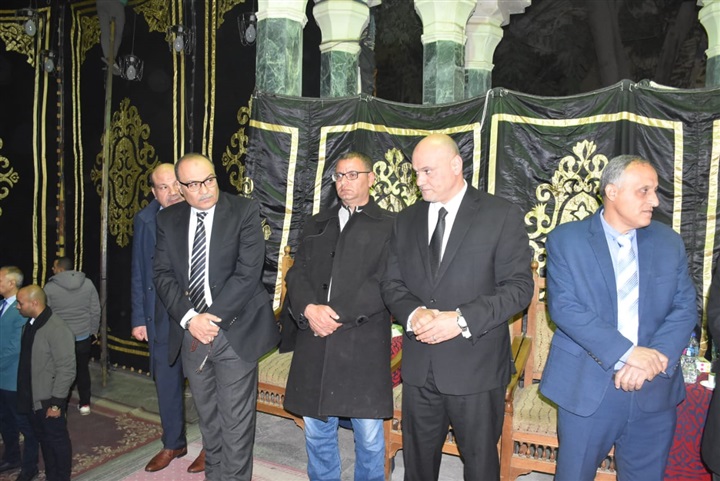 بالصور.. بدء عزاء والد خالد ميري بحضور السفير السعودي والقيادات السياسية بالصور.. بدء عزاء والد خالد ميري بحضور السفير السعودي والقيادات السياسية