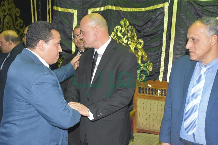 بالصور.. بدء عزاء والد خالد ميري بحضور السفير السعودي والقيادات السياسية بالصور.. بدء عزاء والد خالد ميري بحضور السفير السعودي والقيادات السياسية