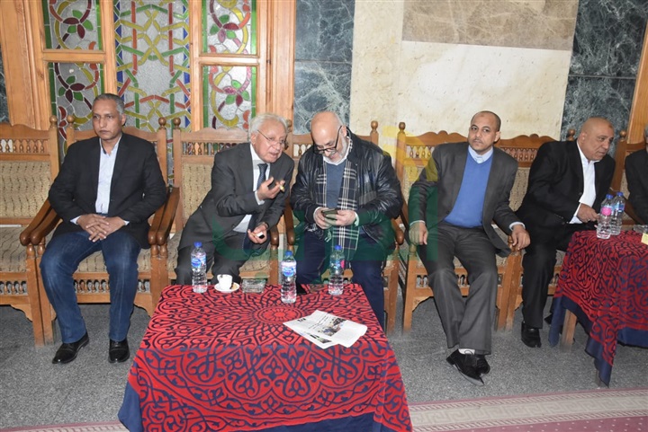بالصور.. بدء عزاء والد خالد ميري بحضور السفير السعودي والقيادات السياسية بالصور.. بدء عزاء والد خالد ميري بحضور السفير السعودي والقيادات السياسية