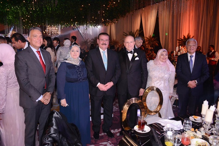الوزراء ونجوم المجتمع في زفاف الدكتورة هنا عدوي والدكتور عمر سلامة الوزراء ونجوم المجتمع في زفاف الدكتورة هنا عدوي والدكتور عمر سلامة