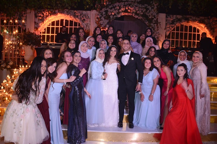 الوزراء ونجوم المجتمع في زفاف الدكتورة هنا عدوي والدكتور عمر سلامة الوزراء ونجوم المجتمع في زفاف الدكتورة هنا عدوي والدكتور عمر سلامة