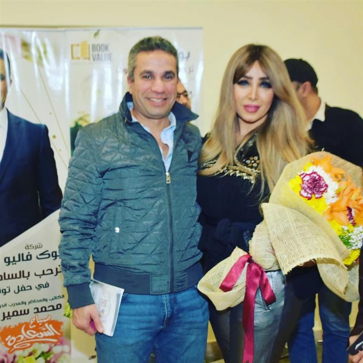 بالصور.. إيمان ابوطالب تحتفل بتوقيع كتاب "ملفات مفتوحة" بالصور.. إيمان ابوطالب تحتفل بتوقيع كتاب "ملفات مفتوحة"