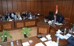 محافظ المنيا يبحث عددا من الملفات والقضايا مع نواب البرلمان