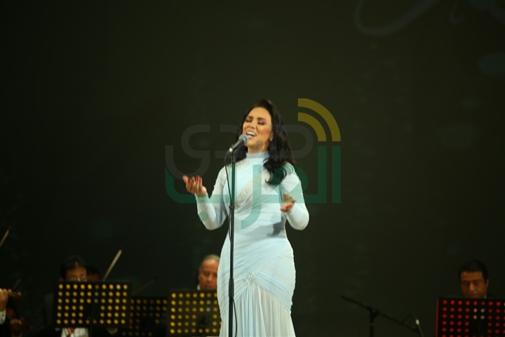 بالصور.. محي وحميد الشاعيري ونجوم الفن في حفل ليلة حب بالمنارة بالصور.. محي وحميد الشاعيري ونجوم الفن في حفل ليلة حب بالمنارة