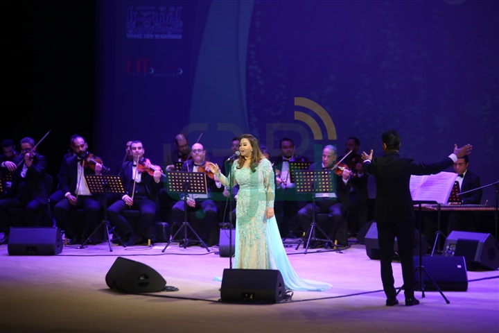 بالصور.. محي وحميد الشاعيري ونجوم الفن في حفل ليلة حب بالمنارة بالصور.. محي وحميد الشاعيري ونجوم الفن في حفل ليلة حب بالمنارة
