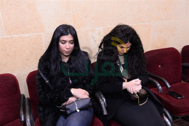 بالصور.. عزاء والدة الفنانة هبه السيسى حضور نجوم الفن بالصور.. عزاء والدة الفنانة هبه السيسى حضور نجوم الفن