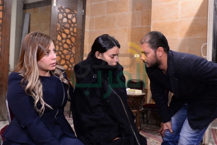 بالصور.. عزاء والدة الفنانة هبه السيسى حضور نجوم الفن بالصور.. عزاء والدة الفنانة هبه السيسى حضور نجوم الفن