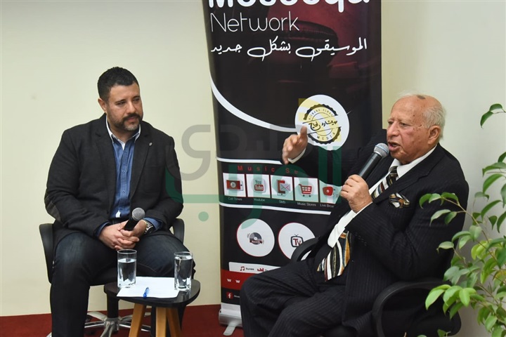 بعد عزف.. مقطوعته في حفل الجولدن جلون تكريم هاني شنودة عن مشواره الفني "صور" بعد عزف.. مقطوعته في حفل الجولدن جلون تكريم هاني شنودة عن مشواره الفني "صور"