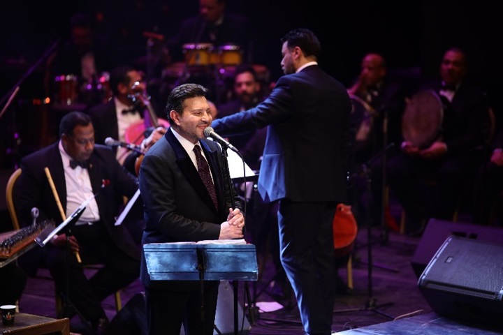 بالصور.. هاني شاكر يطرب الحضور بحفل عيد الحب بدار الأوبرا المصريه بالصور.. هاني شاكر يطرب الحضور بحفل عيد الحب بدار الأوبرا المصريه