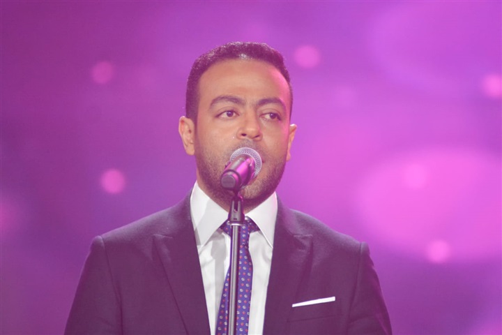 بالصور.. تامر عاشور يتألق في حفل عيد الحب على مسرح كايرو شو بالقاهرة الجديدة بالصور.. تامر عاشور يتألق في حفل عيد الحب على مسرح كايرو شو بالقاهرة الجديدة