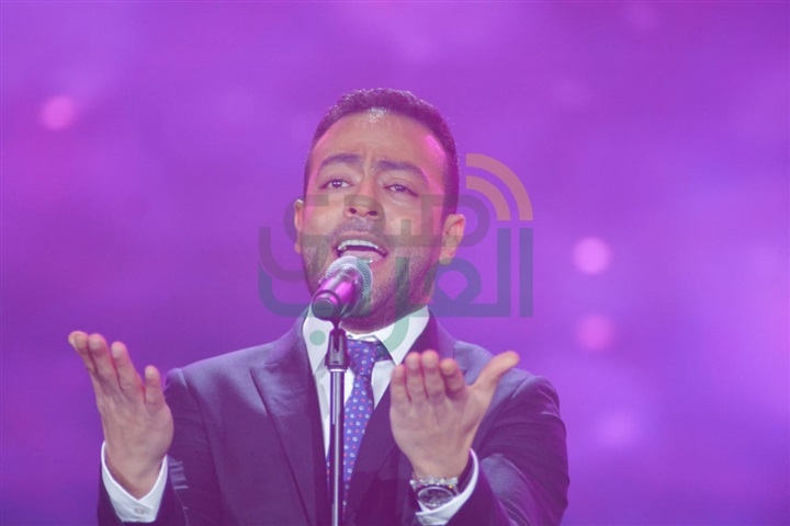 بالصور.. تامر عاشور يتألق في حفل عيد الحب على مسرح كايرو شو بالقاهرة الجديدة بالصور.. تامر عاشور يتألق في حفل عيد الحب على مسرح كايرو شو بالقاهرة الجديدة