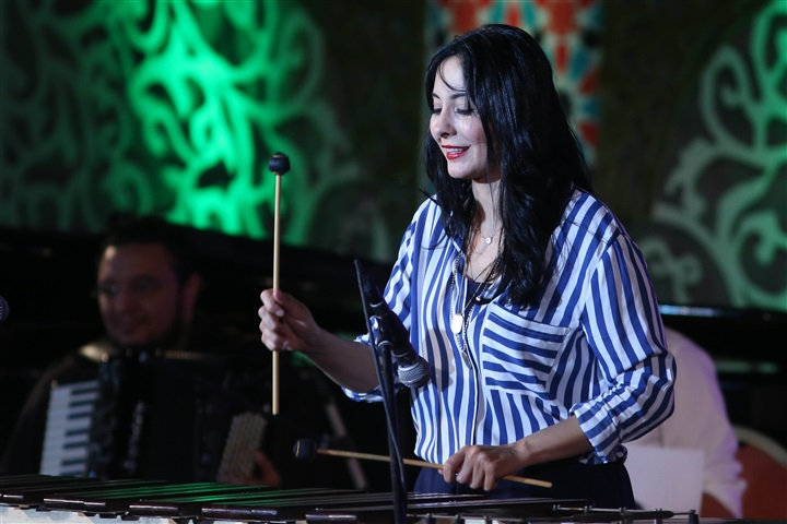 وزير الثقافة تعتمد برنامج فعاليات مهرجان دندرة للموسيقى والغناء الأول بقنا وزير الثقافة تعتمد برنامج فعاليات مهرجان دندرة للموسيقى والغناء الأول بقنا