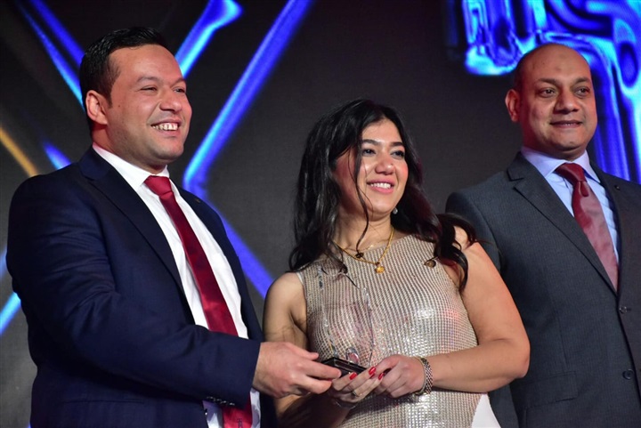 بالصور.. عمرو دياب يحي حفل البروج مصر لطلقها مشروع "6ixty" في العاصمه الإداريه بالصور.. عمرو دياب يحي حفل البروج مصر لطلقها مشروع "6ixty" في العاصمه الإداريه