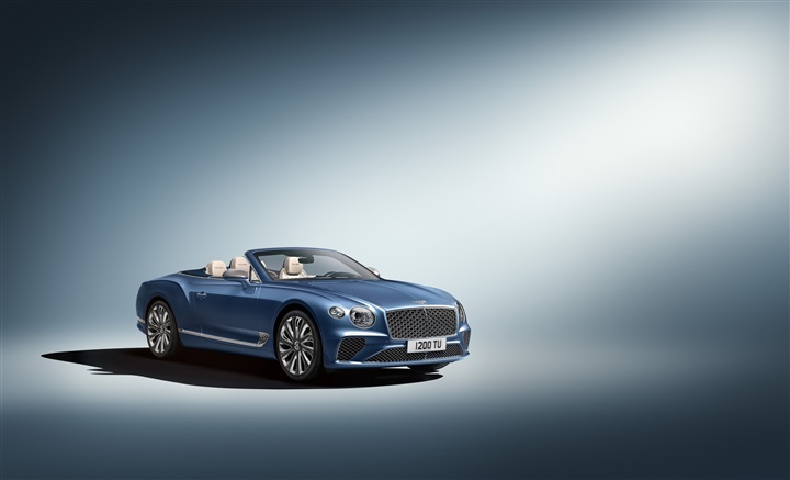 Bentley Continental GT Mulliner Convertible الجديدة تحدّد معايير الفخامة للسيارات المكشوفة Bentley Continental GT Mulliner Convertible الجديدة تحدّد معايير الفخامة للسيارات المكشوفة