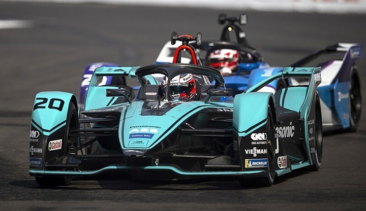 ميتش إيفانز سائق جاجوار يفوز بسباق جائزة المكسيك - الجول الرابعة من موسم 2019/2020 في بطولة الفورمولا إي