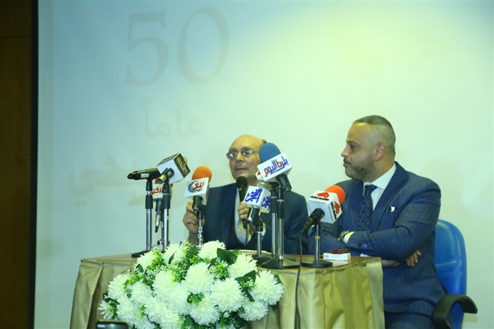 بالصور.. تكريم صبحي من قصر السينما برئاسة تامر عبدالمنعم بالصور.. تكريم صبحي من قصر السينما برئاسة تامر عبدالمنعم