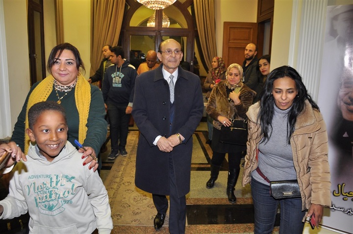 بالصور.. تكريم صبحي من قصر السينما برئاسة تامر عبدالمنعم بالصور.. تكريم صبحي من قصر السينما برئاسة تامر عبدالمنعم