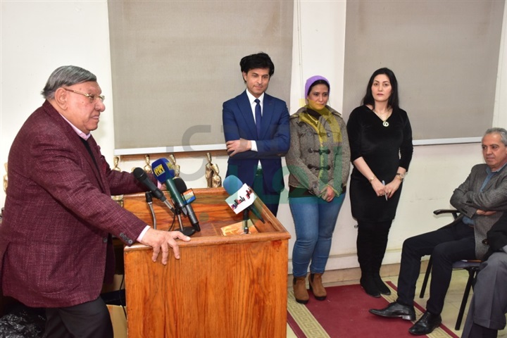 بالصور.. توزيع جوائز السينما المصرية تكريم رغده ورشوان توفيق ومحمد فراج بالصور.. توزيع جوائز السينما المصرية تكريم رغده ورشوان توفيق ومحمد فراج