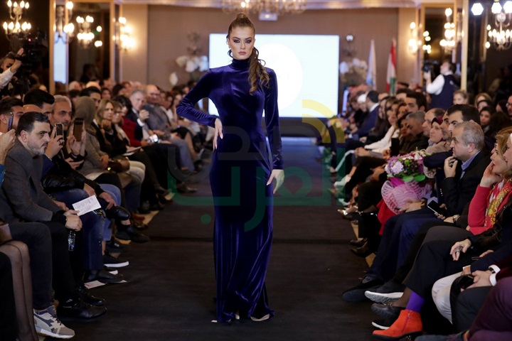 بالصور.. عرض أزياء لمشاريع تخرج طلاب قسم التصميم في AUST بالتعاون مع جامعة بوليتكنيكو بالصور.. عرض أزياء لمشاريع تخرج طلاب قسم التصميم في AUST بالتعاون مع جامعة بوليتكنيكو