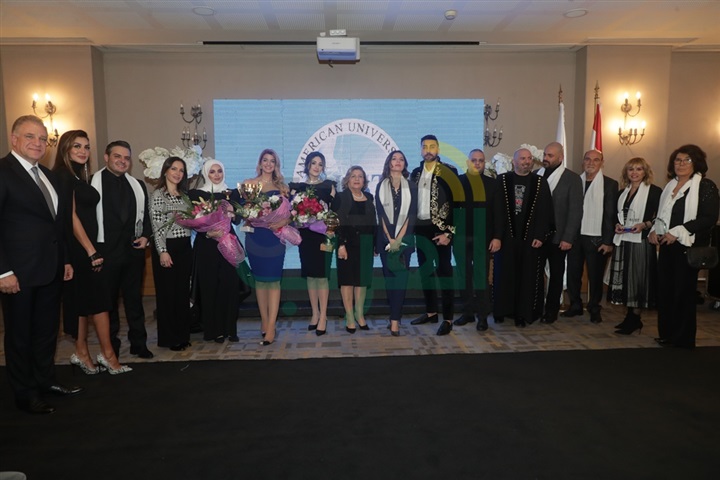 بالصور.. عرض أزياء لمشاريع تخرج طلاب قسم التصميم في AUST بالتعاون مع جامعة بوليتكنيكو بالصور.. عرض أزياء لمشاريع تخرج طلاب قسم التصميم في AUST بالتعاون مع جامعة بوليتكنيكو