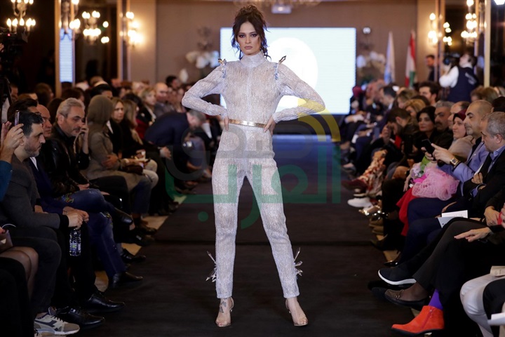 بالصور.. عرض أزياء لمشاريع تخرج طلاب قسم التصميم في AUST بالتعاون مع جامعة بوليتكنيكو بالصور.. عرض أزياء لمشاريع تخرج طلاب قسم التصميم في AUST بالتعاون مع جامعة بوليتكنيكو