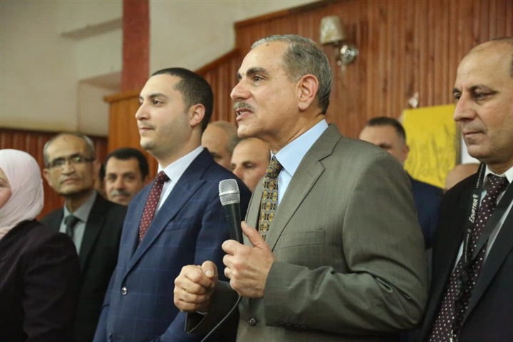بالصور.. محافظ كفر الشيخ يكرم موجهي العلوم لجهودهم المتميزة في مجموعات التقوية