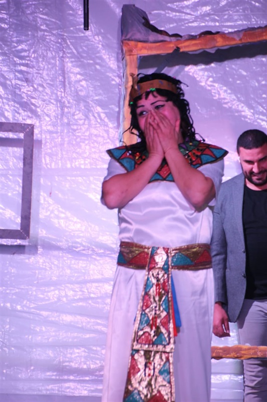 بالصور.. عرض مسرحية "شكسبير في السبتية" كاملة العدد بالصور.. عرض مسرحية "شكسبير في السبتية" كاملة العدد