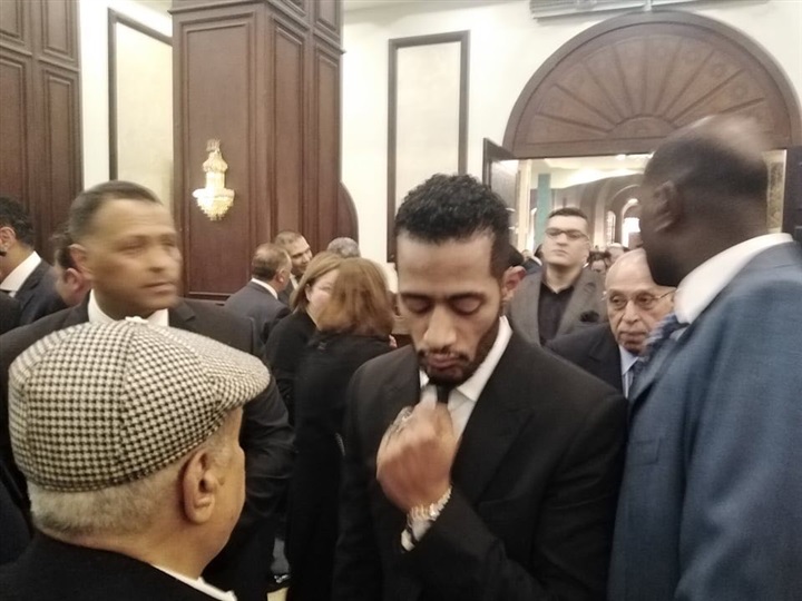 نجوم الفن والرياضة في عزاء الرئيس الأسبق حسني مبارك نجوم الفن والرياضة في عزاء الرئيس الأسبق حسني مبارك