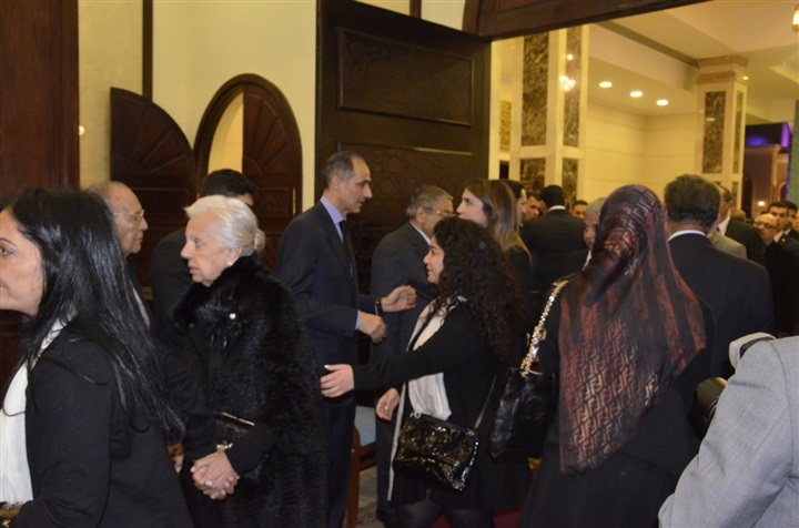 نجوم الفن والرياضة في عزاء الرئيس الأسبق حسني مبارك نجوم الفن والرياضة في عزاء الرئيس الأسبق حسني مبارك